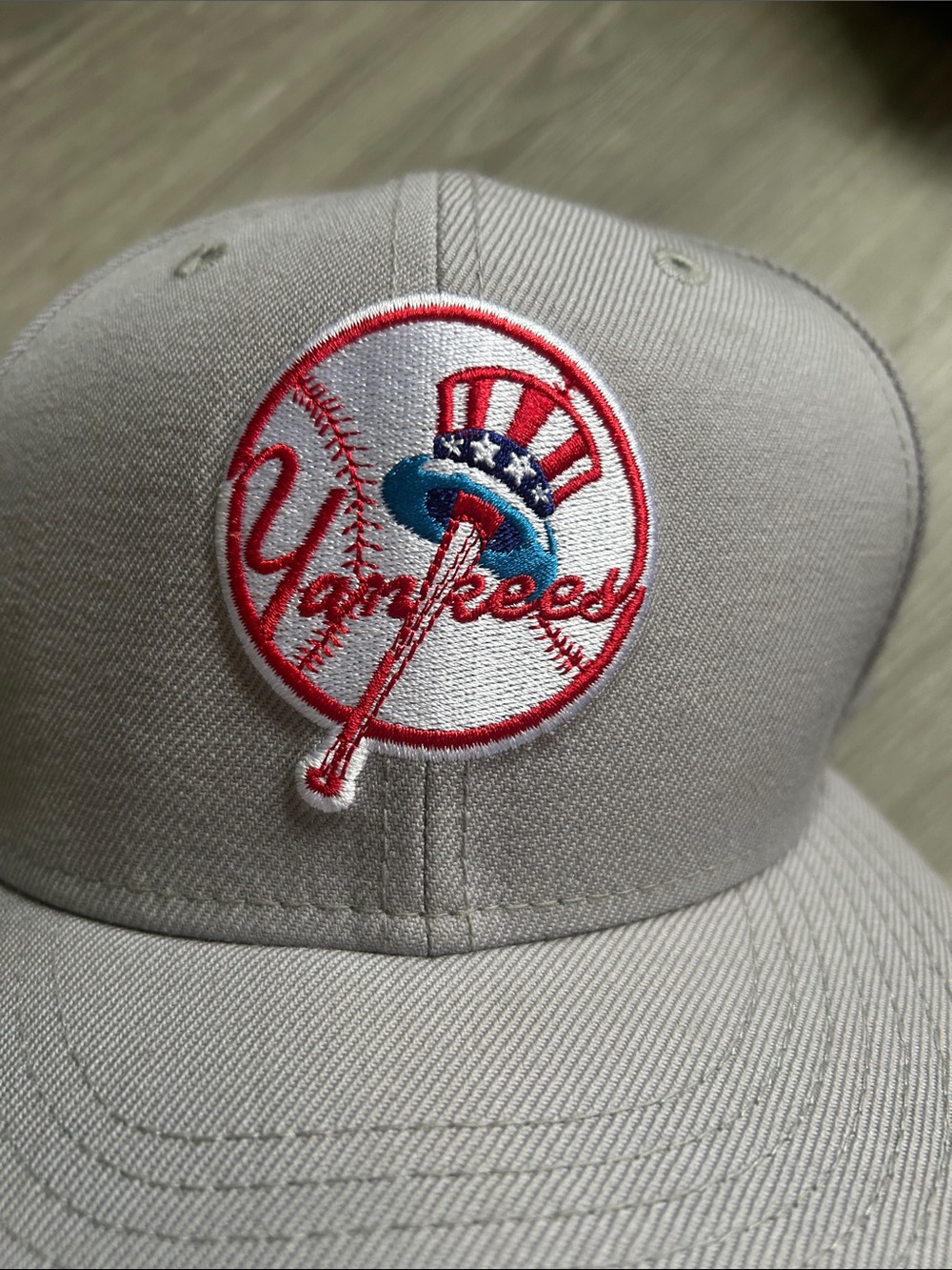 Like-new Vintage Yankees Baseball Hat